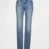 Slim-Straight-Jeans im 90er-Jahre-Stil mit niedriger Leibhöhe