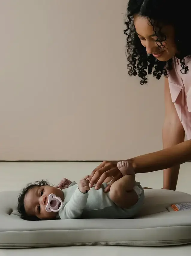 Snuggle Me Baby-Liege „Curve“
