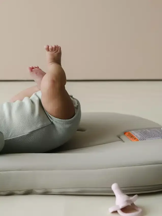 Snuggle Me Baby-Liege „Curve“