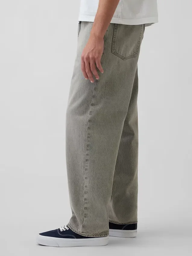 Steife Baggy-Jeans