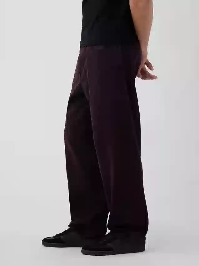 Steife Baggy-Jeans
