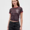 „Stranger Things“ Vintage-Soft-Crop-T-Shirt aus Bio-Baumwolle