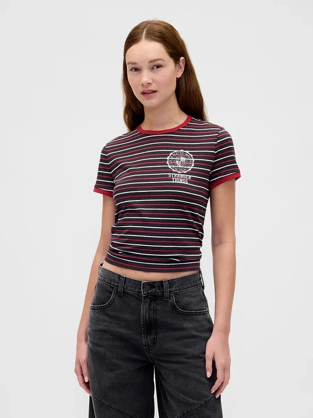 „Stranger Things“ Vintage-Soft-Crop-T-Shirt aus Bio-Baumwolle
