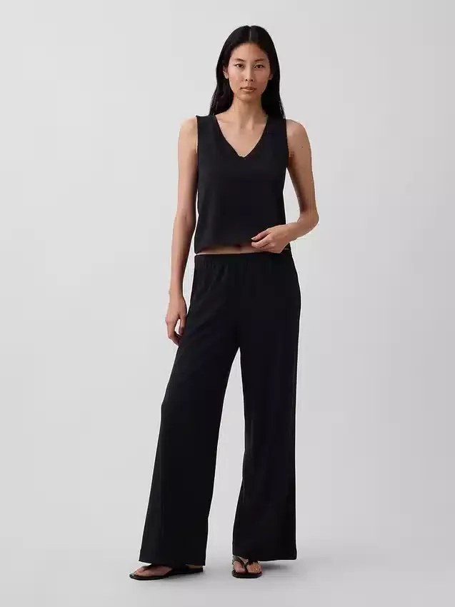 Strickhose mit weitem Bein