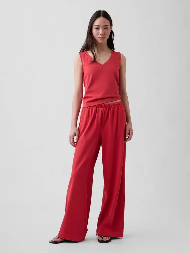 Strickhose mit weitem Bein