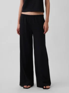 Strickhose mit weitem Bein