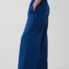 Strickhose mit weitem Bein
