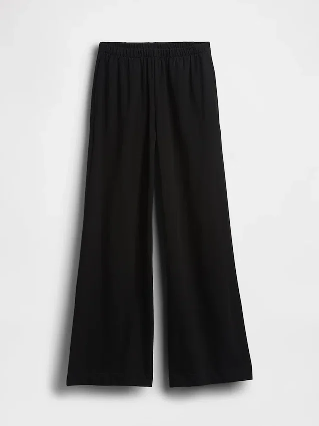 Strickhose mit weitem Bein