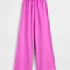Strickhose mit weitem Bein