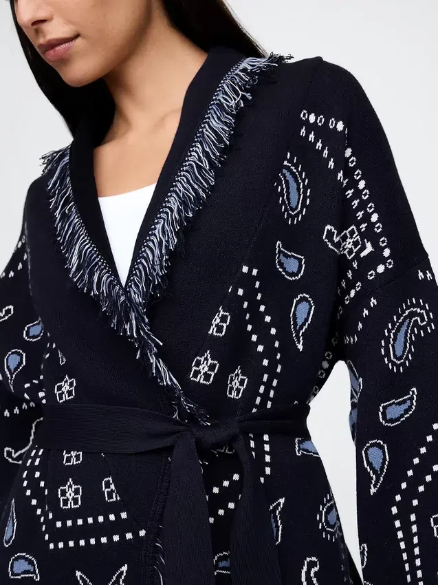 Strickjacke aus Baumwollmischung mit Fransen und Schalkragen