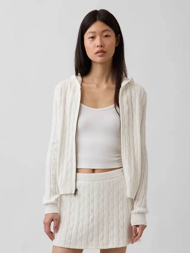 Strickjacke mit Reißverschluss aus 100 % Baumwolle im Zopfmuster