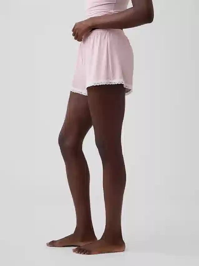 Superweiche Modal-Pyjama-Shorts mit Spitzenbesatz