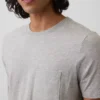 T-Shirt aus Bio-Baumwolle mit Tasche für Erwachsene