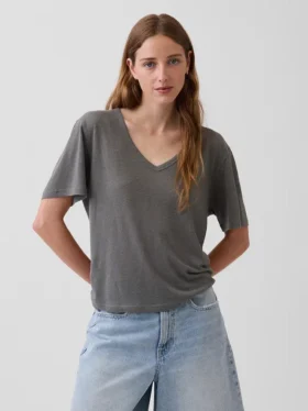 T-Shirt aus Leinenmischung mit lockerem Sitz und V-Ausschnitt