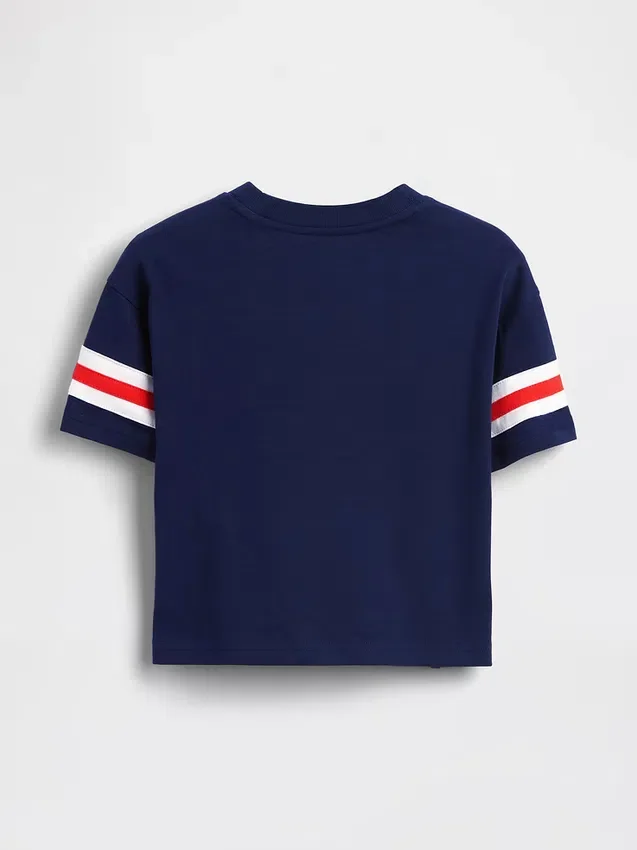 T-Shirt für Baby & Kleinkind in Oversize-Passform mit Brannan-Bär-Varsity-Grafik-Logo