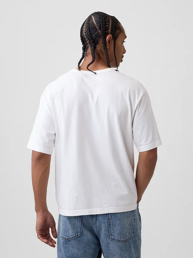 T-Shirt in lockerer Passform