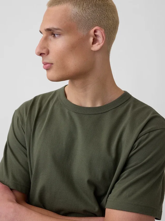 T-Shirt in lockerer Passform