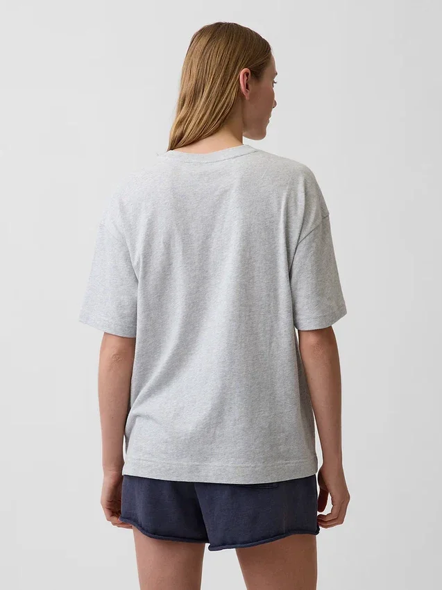 T-Shirt mit übergroßem Brannan-Bären-Logo