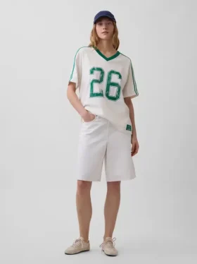 T-Shirt mit übergroßem Varsity-Logo
