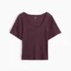 T-Shirt mit geripptem Rundhalsausschnitt