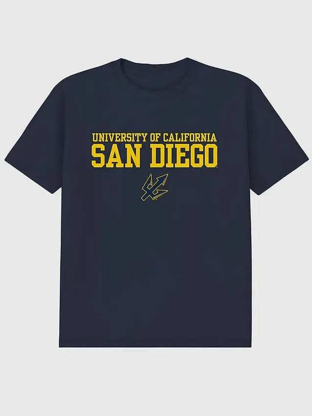 T-Shirt mit „Legacy“-Grafik der University of California San Diego