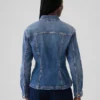 Taillierte Jeansjacke