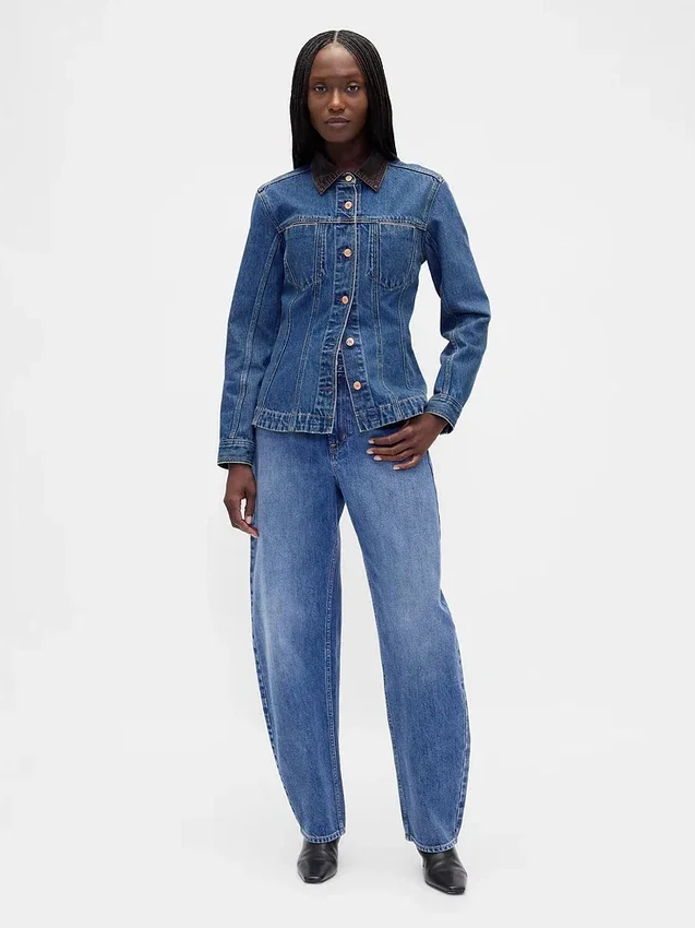 Taillierte Longline-Jeansjacke