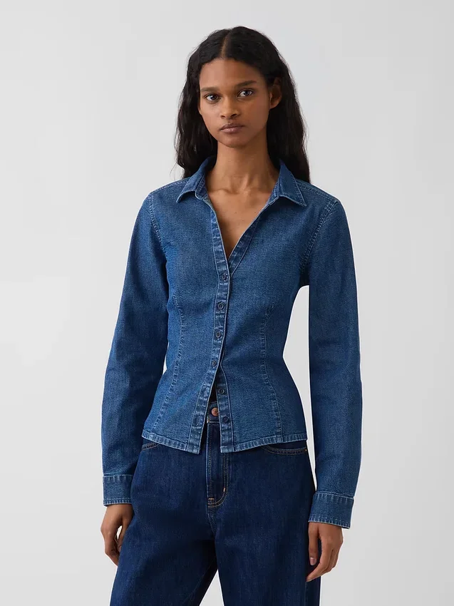 Tailliertes Jeanshemd