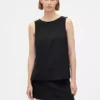 Tanktop mit U-Boot-Ausschnitt