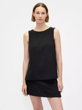 Tanktop mit U-Boot-Ausschnitt