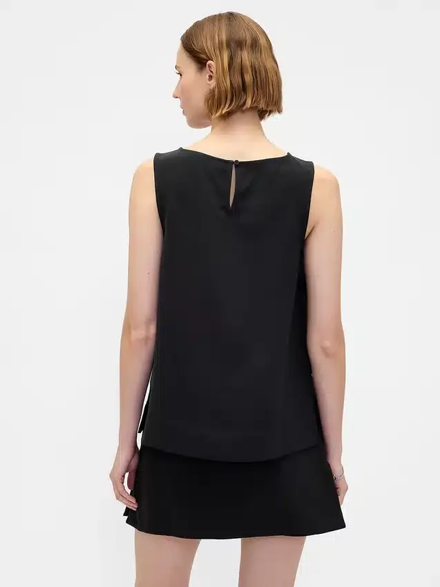 Tanktop mit U-Boot-Ausschnitt