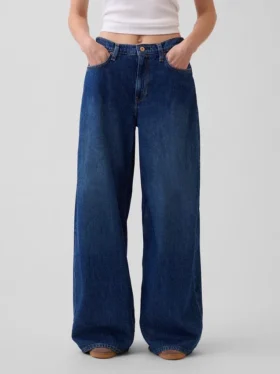 Tief sitzende, extra weite Jeans