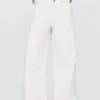 Tief sitzende, extra weite Jeans