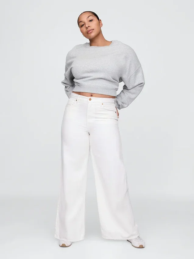 Tief sitzende, extra weite Jeans