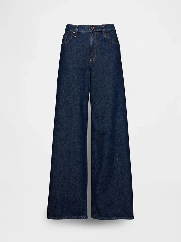 Tief sitzende, extra weite Jeans