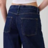 Tief sitzende, extra weite Jeans