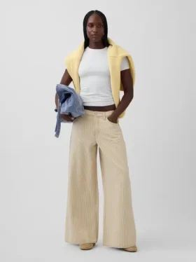 Tief sitzende, extra weite Jeans mit Streifenmuster