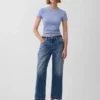 Tief sitzende, locker sitzende Crop-Jeans
