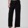 Tief sitzende, locker sitzende Crop-Jeans
