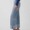 Tief sitzende, locker sitzende Crop-Jeans
