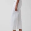 Tief sitzende, locker sitzende Crop-Jeans