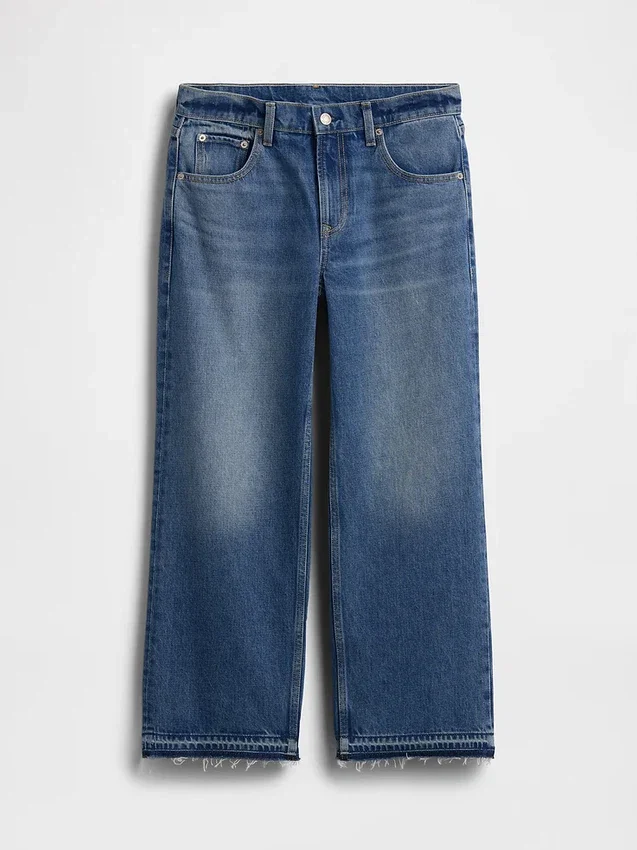 Tief sitzende, locker sitzende Crop-Jeans
