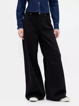 Tief sitzende, ultraweiche, extra weite Jeans