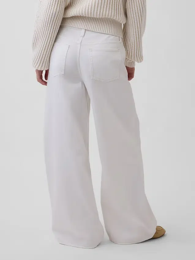 Tief sitzende, ultraweiche, extra weite Jeans