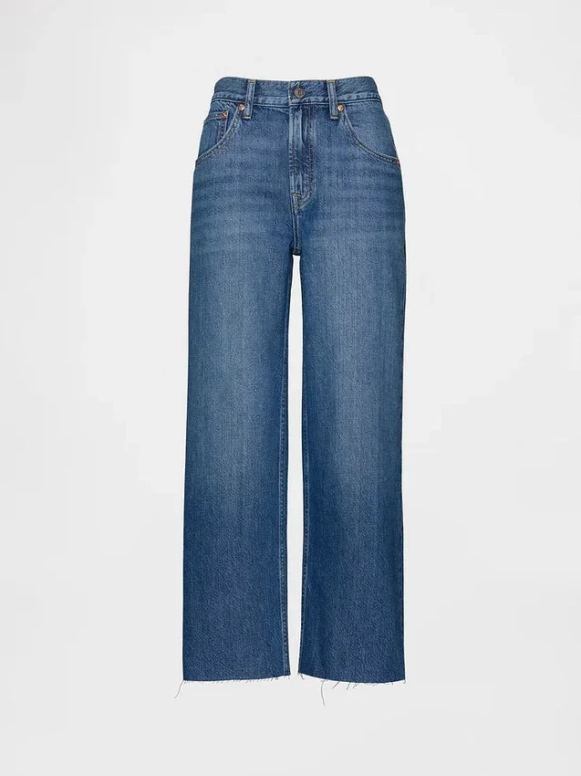 Tief sitzende, ultraweiche, locker sitzende Crop-Jeans