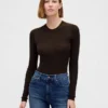 Transparenter, gerippter Pullover-Body