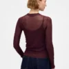 Transparenter Pullover mit hohem Kragen