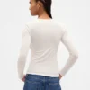 Transparentes Henley-T-Shirt mit Rippbündchen