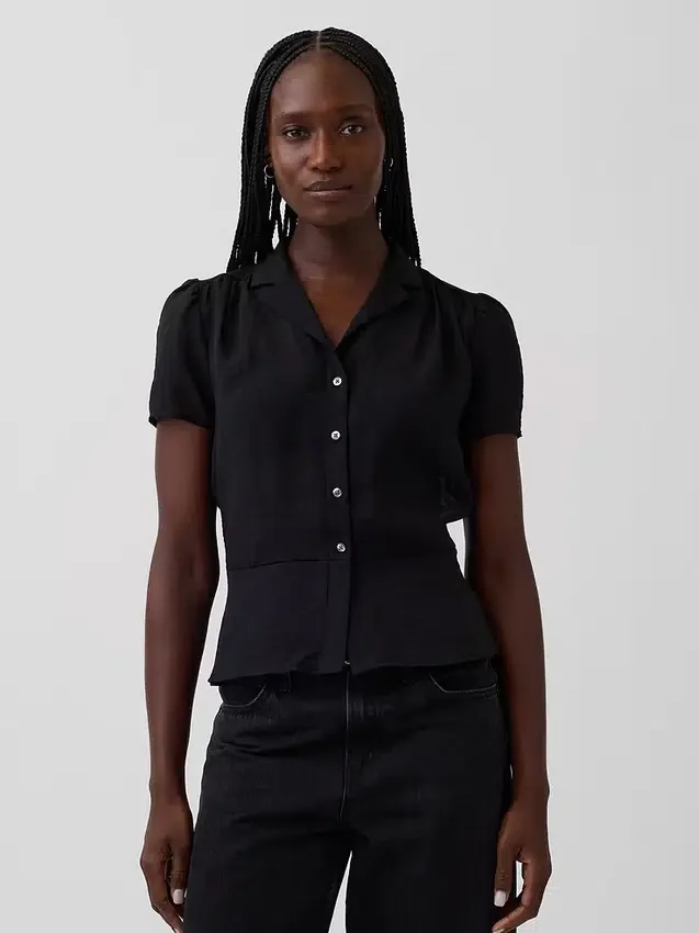 Transparentes Peplum-Oberteil mit Knopfleiste