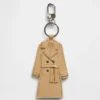 Trenchcoat-Taschenanhänger